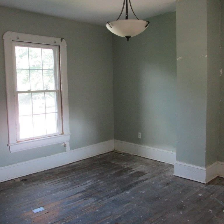 627 Bullitt AVE SE - Photo 12