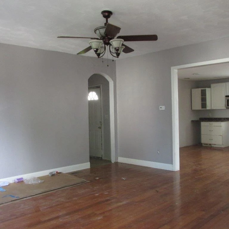 627 Bullitt AVE SE - Photo 3