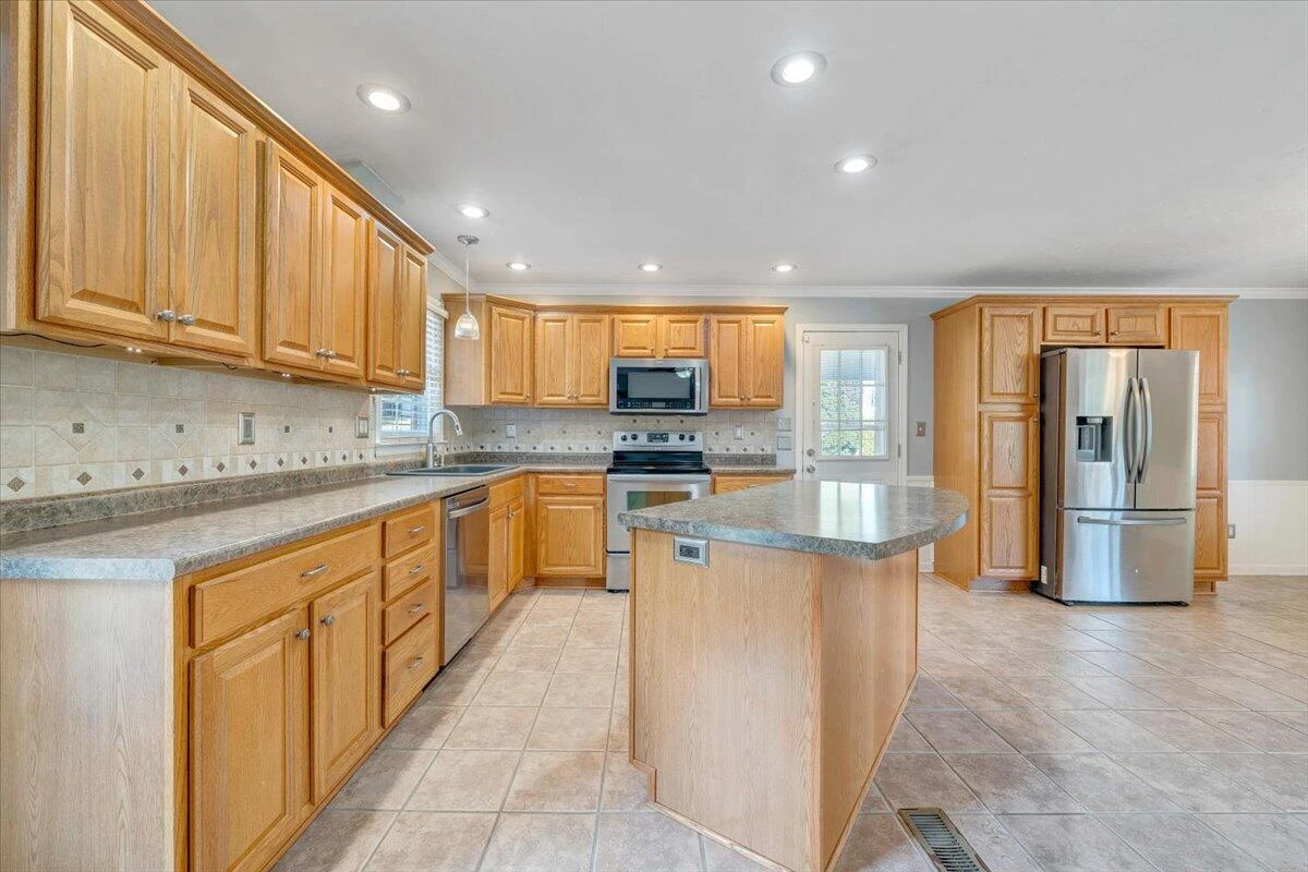 3565 Colony LN - Photo 3