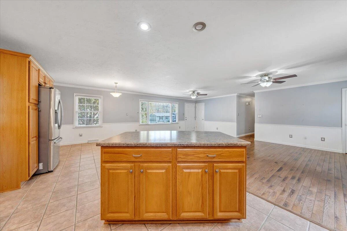 3565 Colony LN - Photo 6