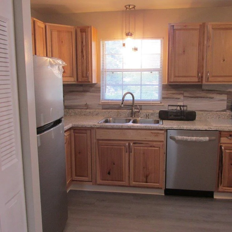 1609 Dunbar ST NW - Photo 5