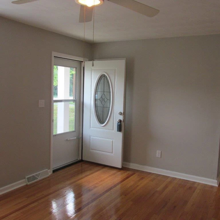 1609 Dunbar ST NW - Photo 7
