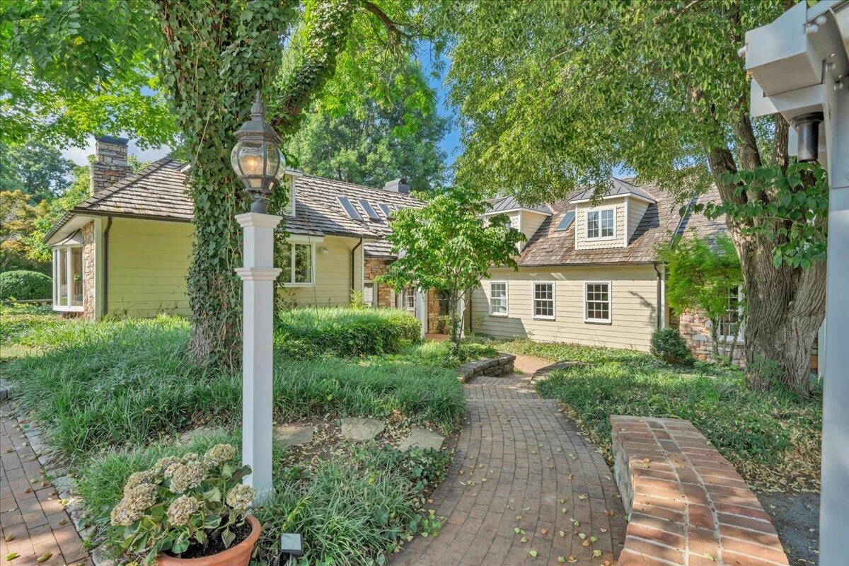 6104 Greyholme LN - Photo 130