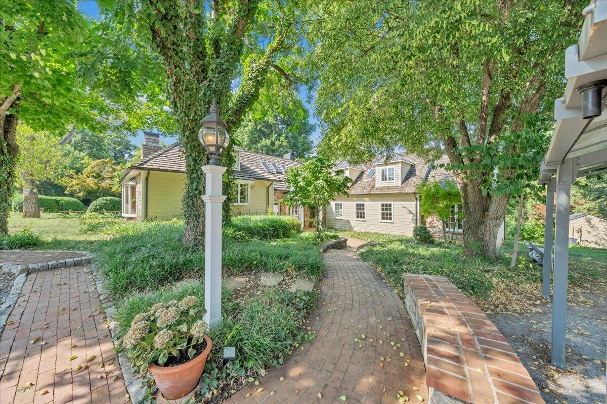 6104 Greyholme LN - Photo 131