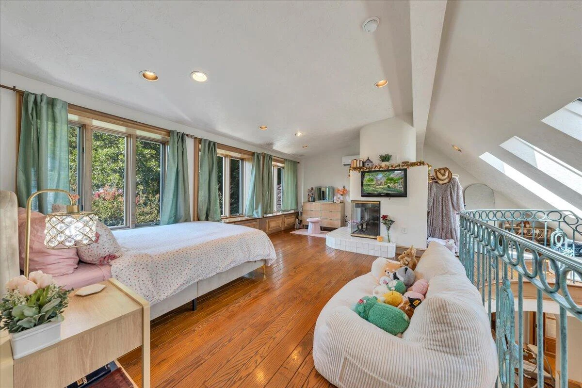 6104 Greyholme LN - Photo 17