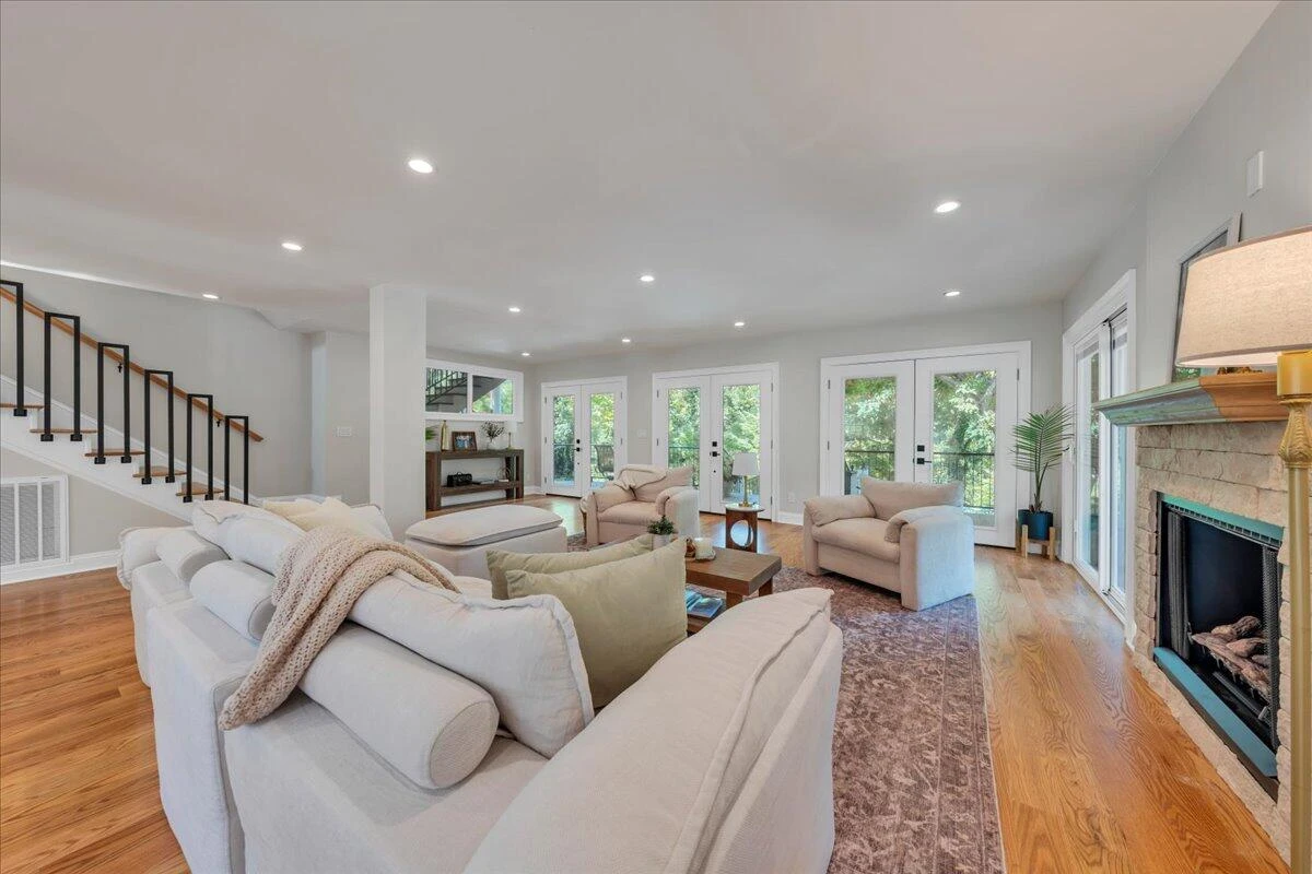 6104 Greyholme LN - Photo 40
