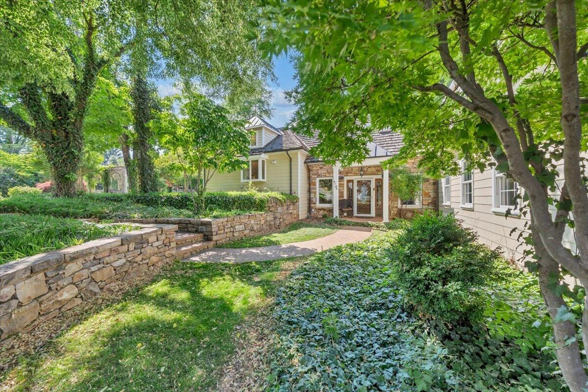 6104 Greyholme LN - Photo 6