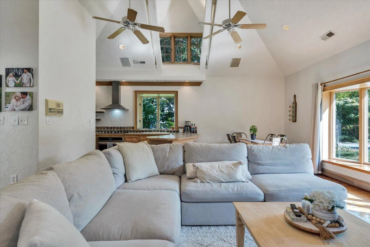 6104 Greyholme LN - Photo 70