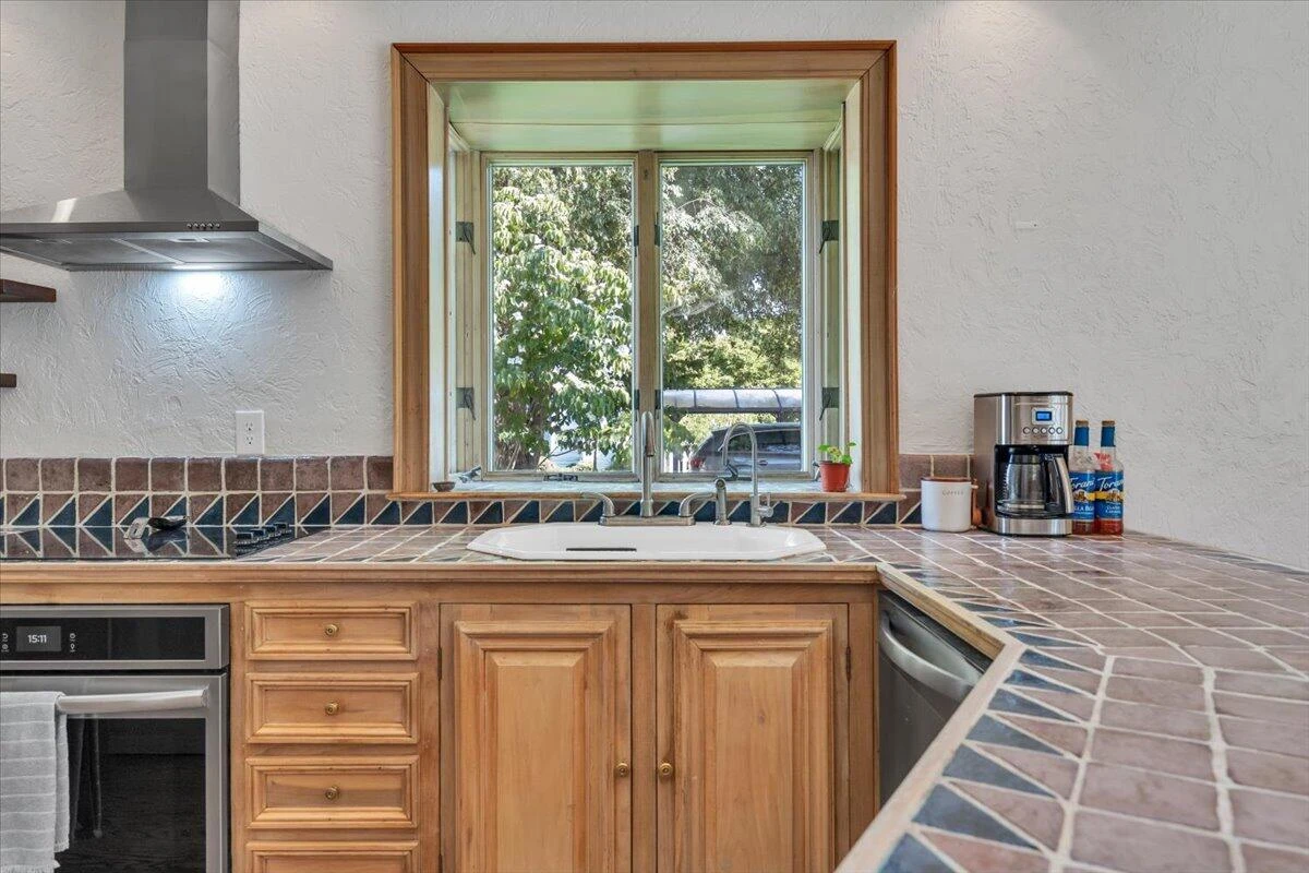 6104 Greyholme LN - Photo 76