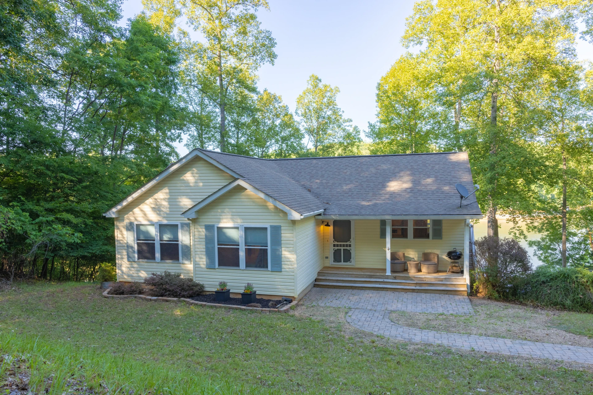 1650 Crafts Church RD - Photo 32