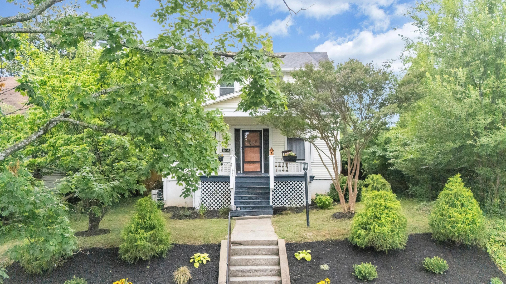 2112 Denniston AVE SW