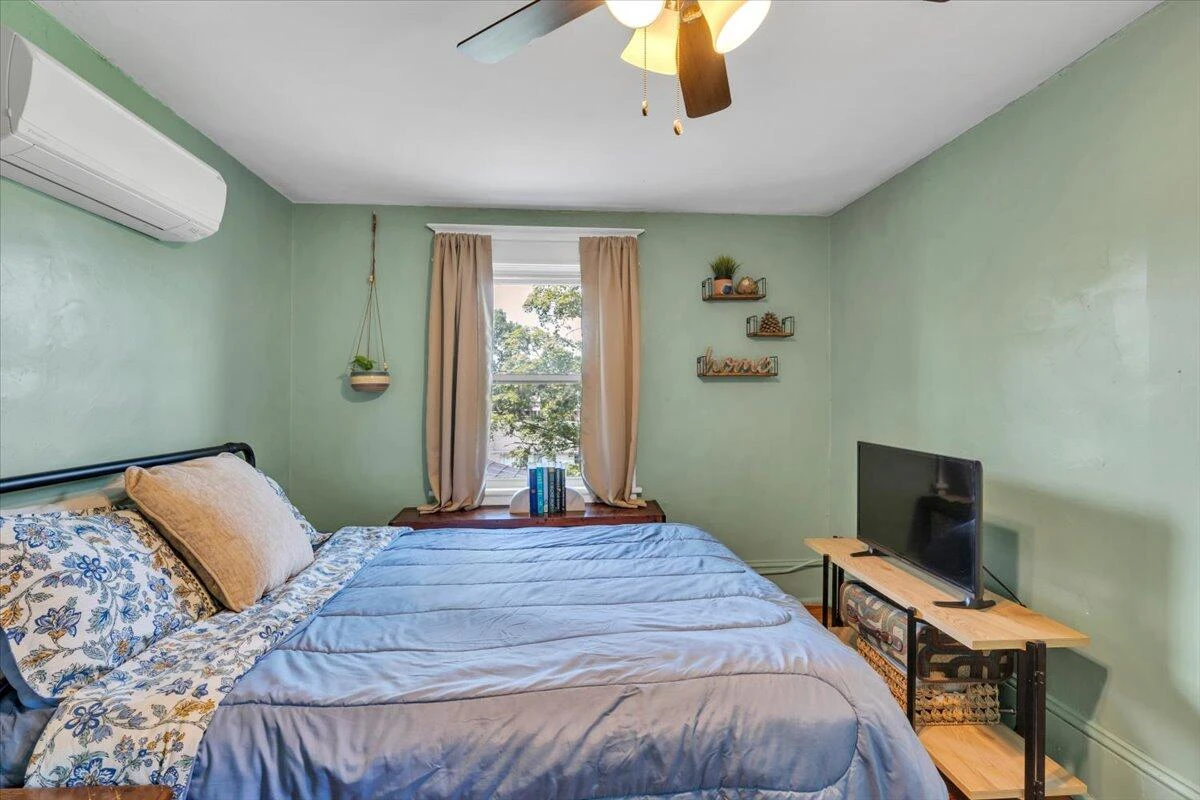 2112 Denniston AVE SW - Photo 23
