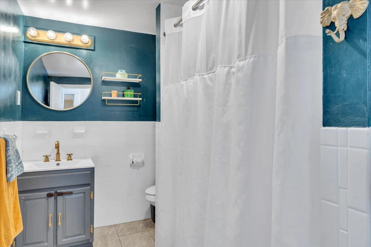 2112 Denniston AVE SW - Photo 31