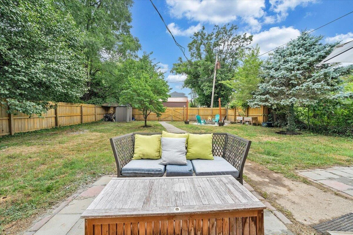 2112 Denniston AVE SW - Photo 38