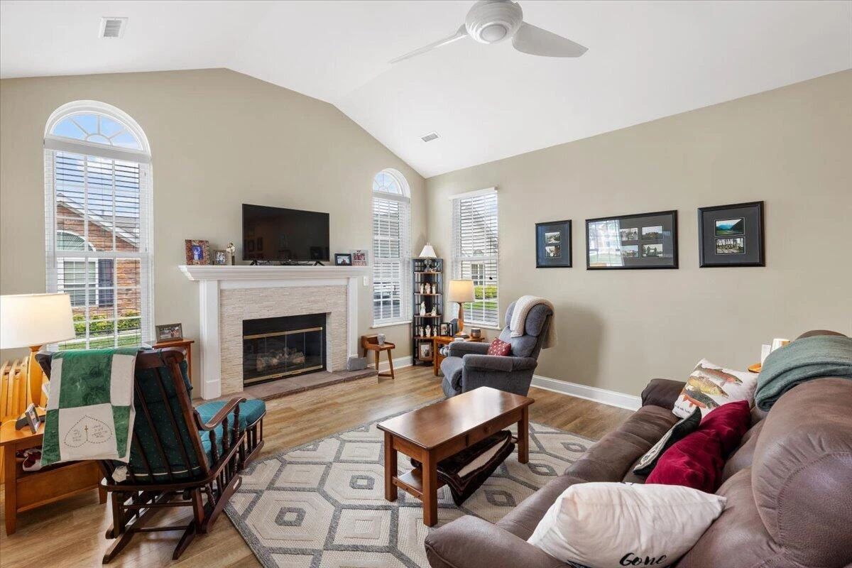 143 E Patriot WAY #16-2 - Photo 10