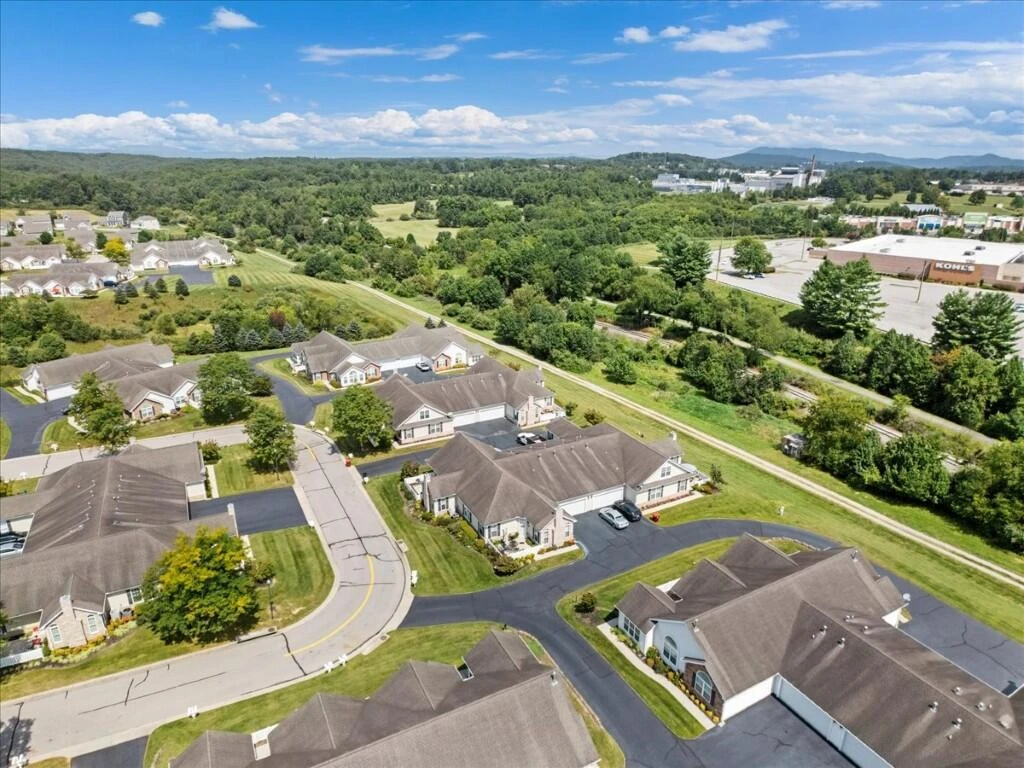 143 E Patriot WAY #16-2 - Photo 85