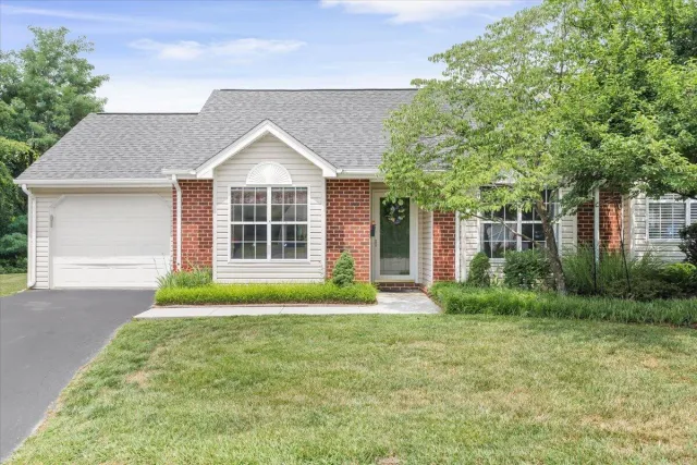 6965 Black Walnut CT