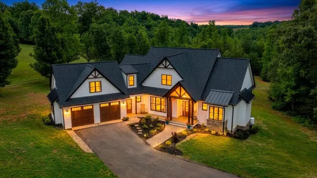 479 Constitution BLVD, Wirtz, VA, 24184