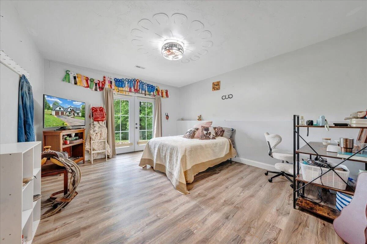 479 Constitution BLVD - Photo 36