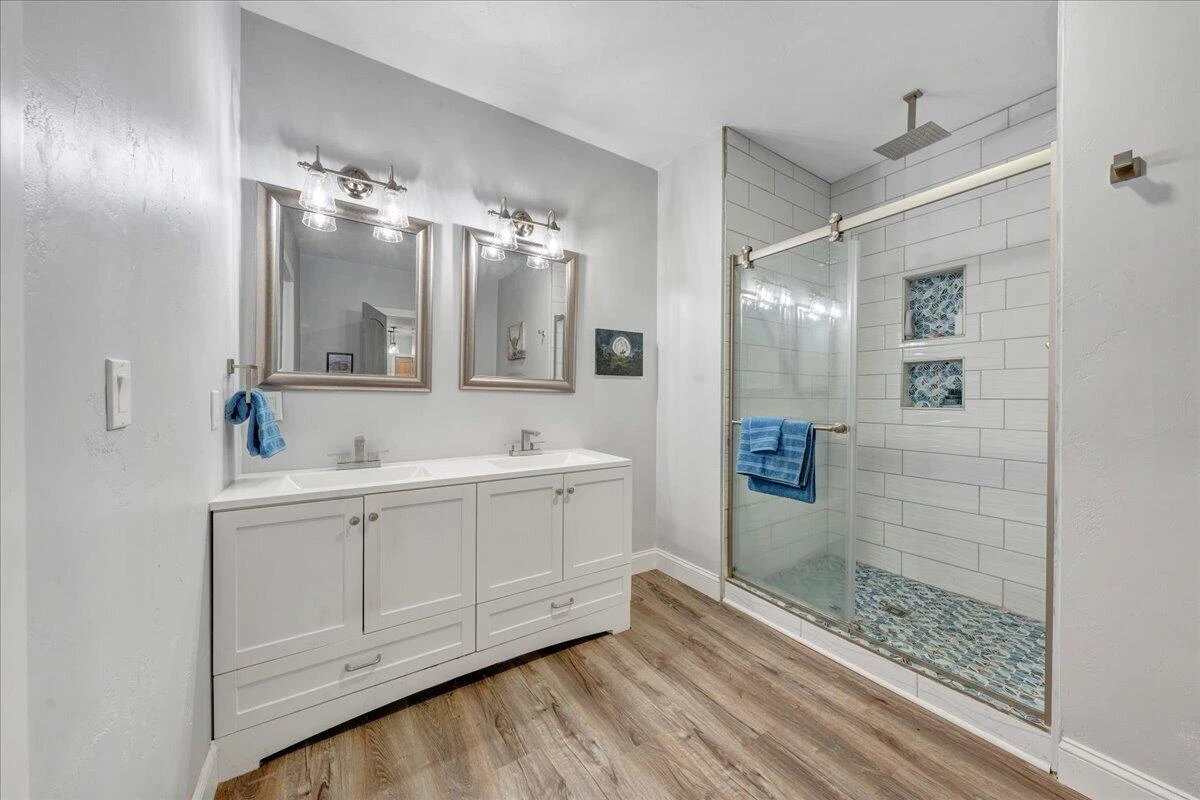 479 Constitution BLVD - Photo 37