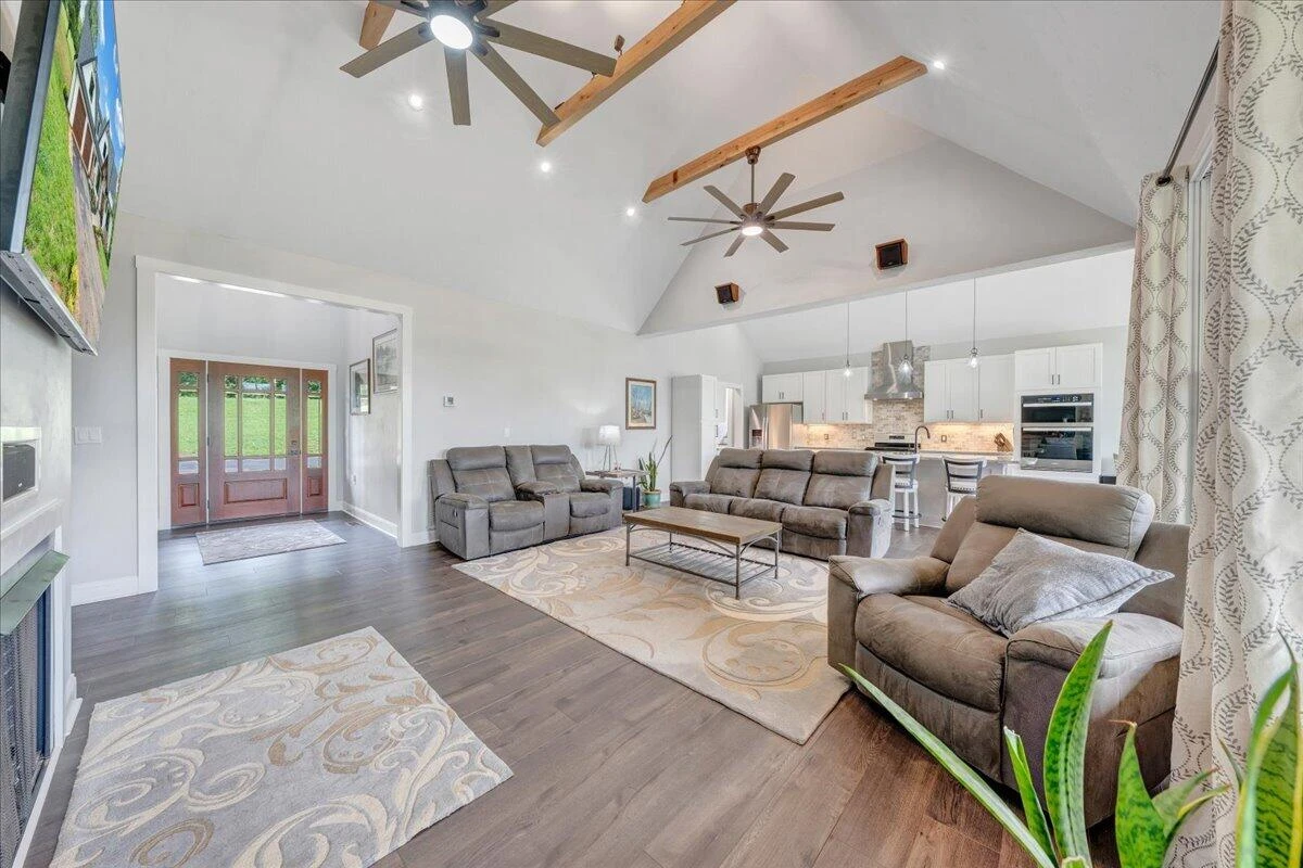 479 Constitution BLVD - Photo 8