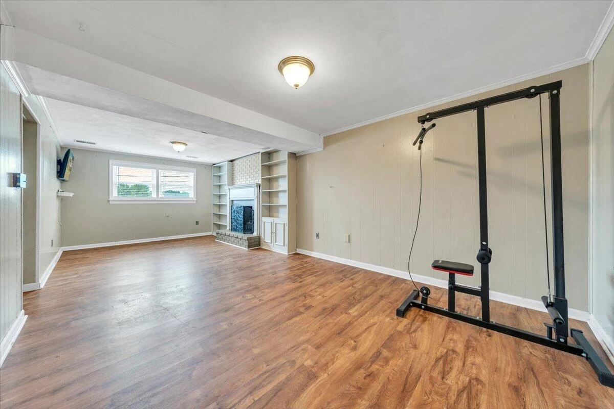 866 Peyton ST - Photo 25