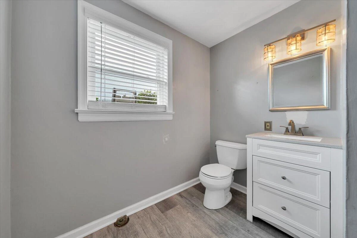 866 Peyton ST - Photo 28