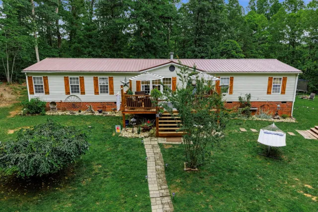 307 Meadow Creek DR, Thaxton, VA, 24174