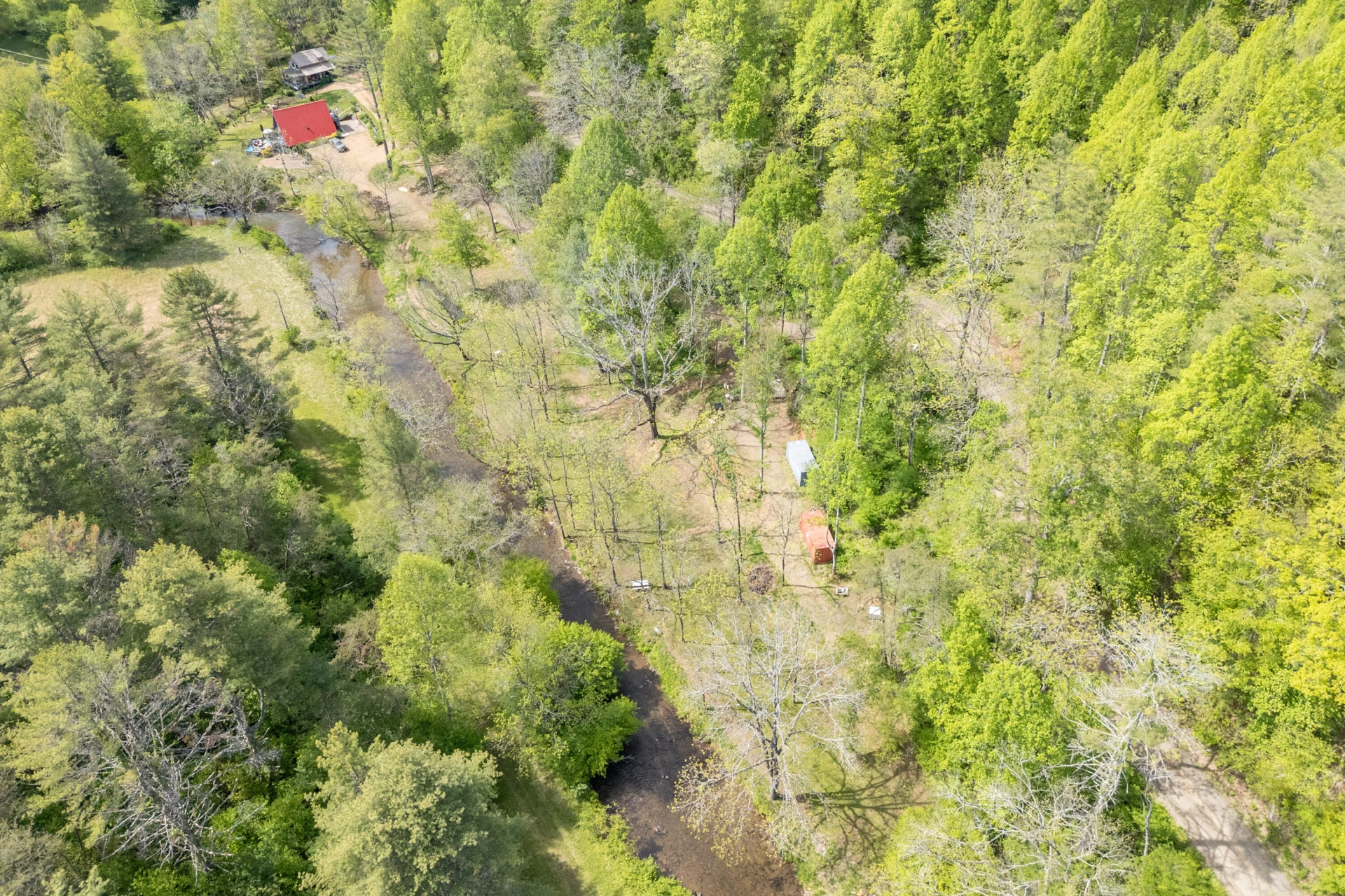 549 Burkes Ford RD - Photo 3