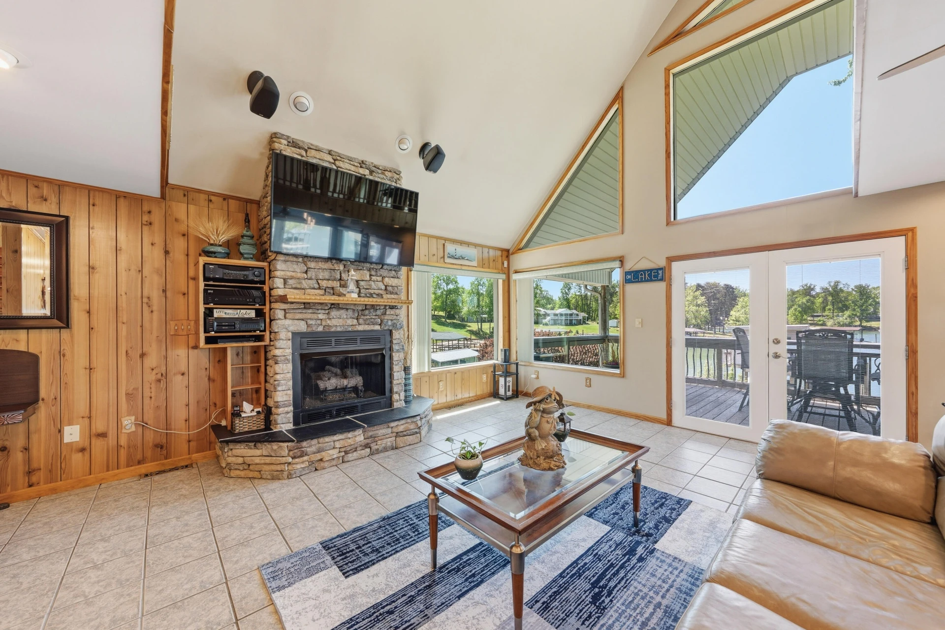 337 Emerald Pointe - Photo 13