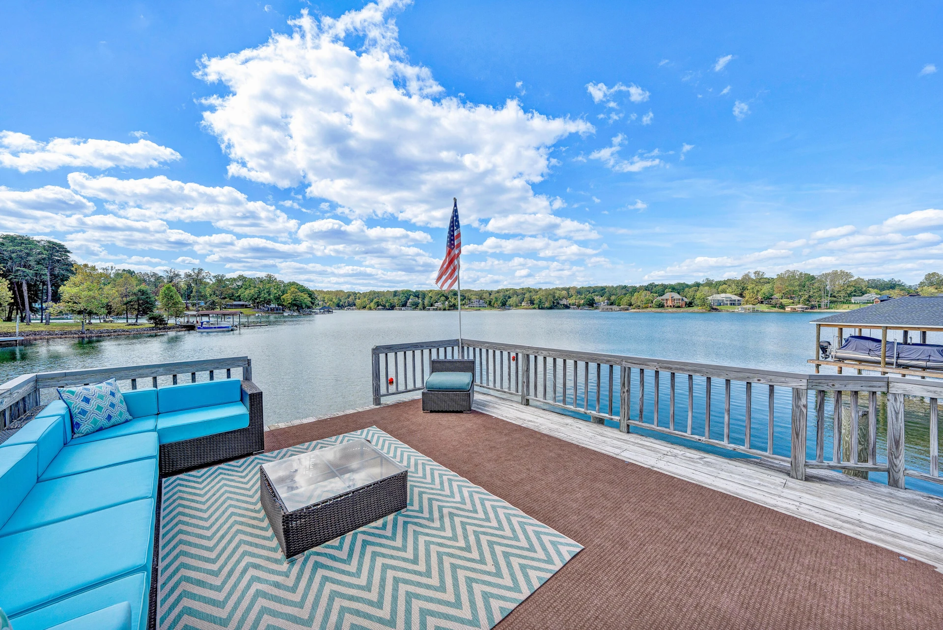 337 Emerald Pointe - Photo 5
