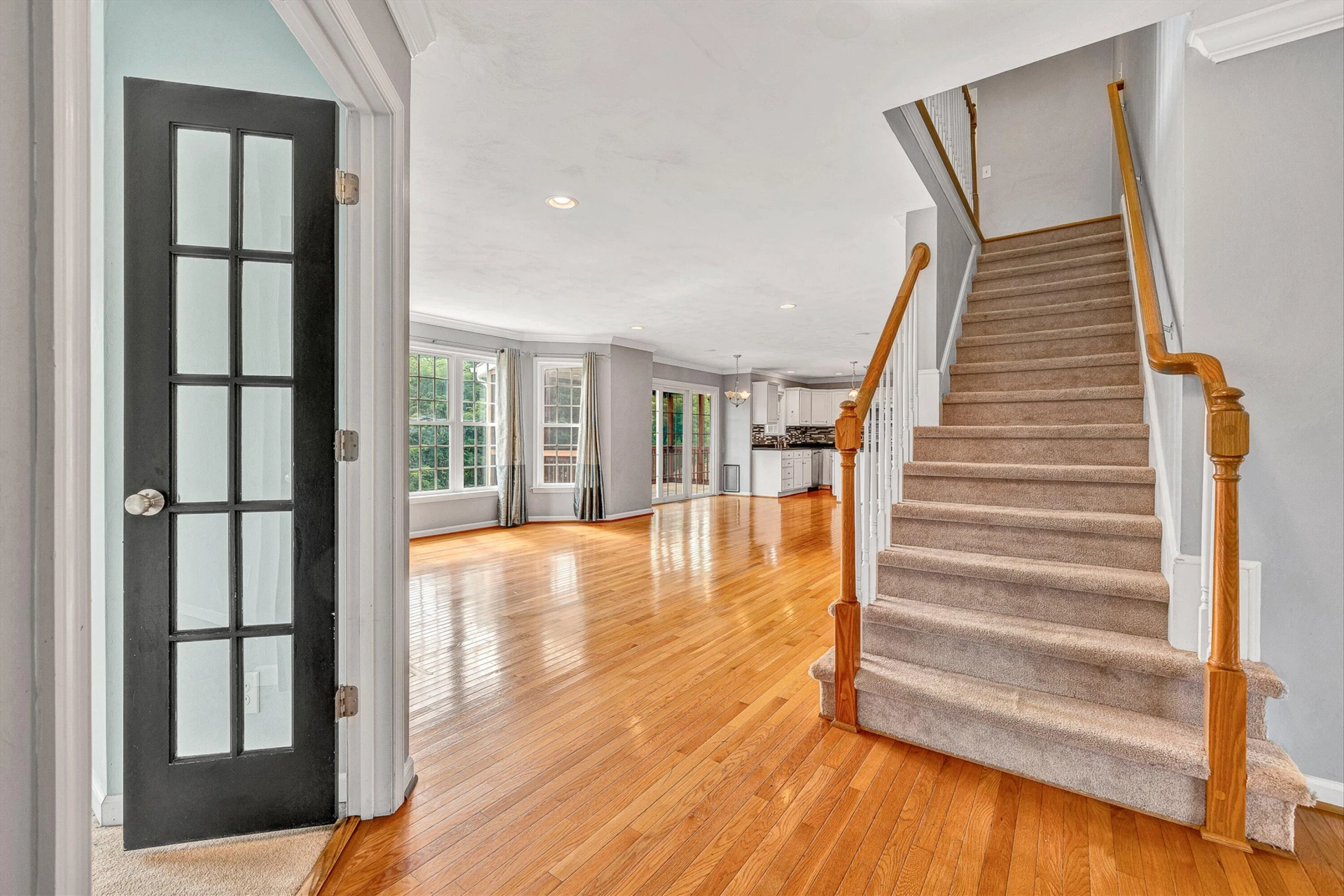 6316 Sandhurst DR - Photo 11