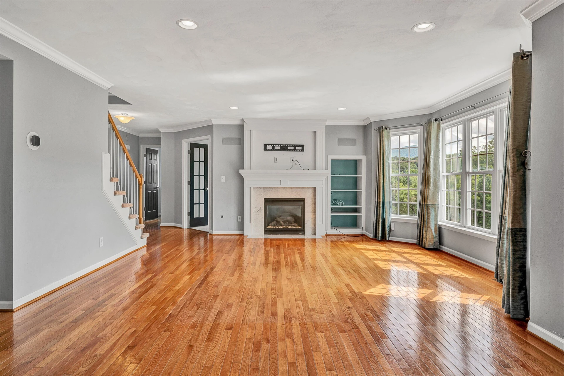 6316 Sandhurst DR - Photo 16
