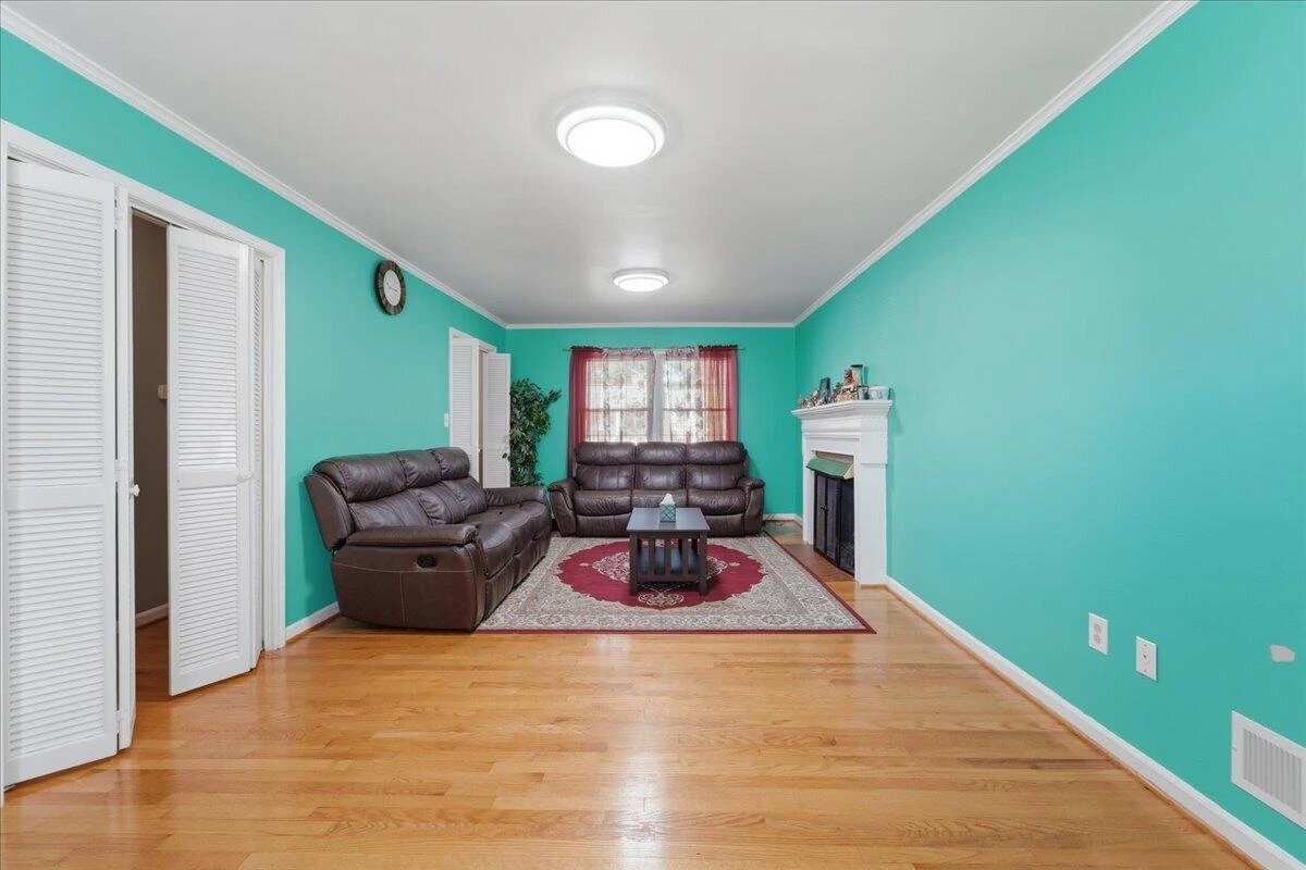 6701 Oleander CIR - Photo 9