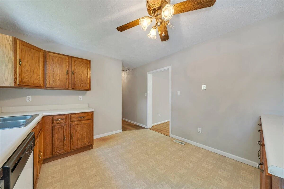 2703 Fairland RD NW - Photo 12
