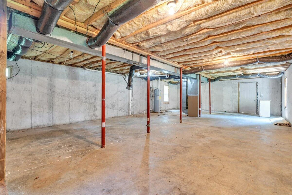 2703 Fairland RD NW - Photo 19