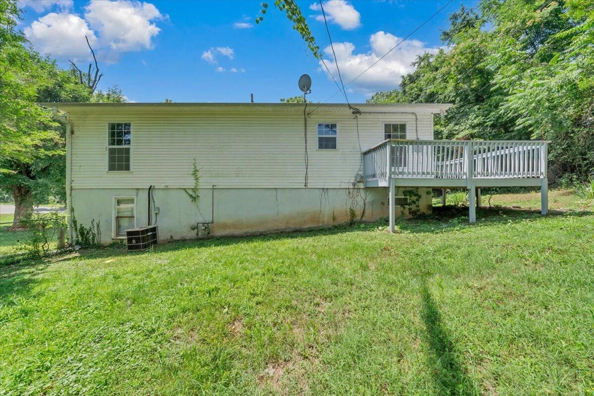 2703 Fairland RD NW - Photo 25