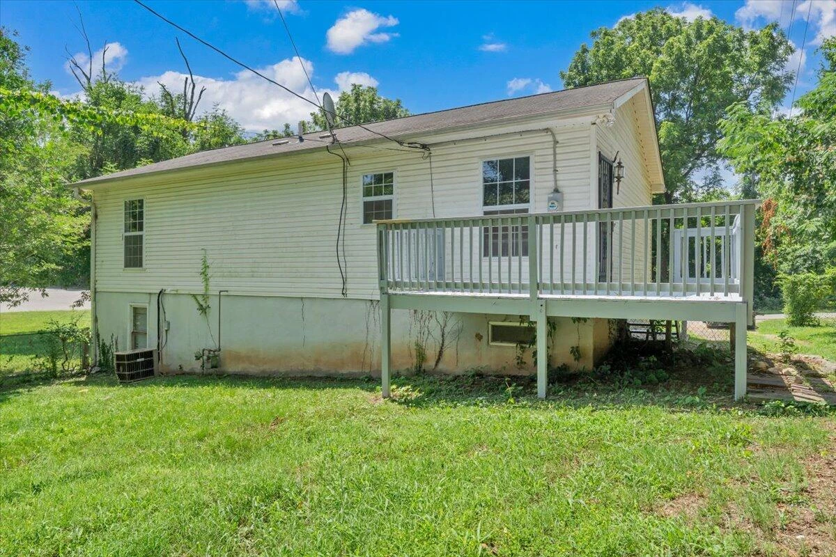 2703 Fairland RD NW - Photo 28