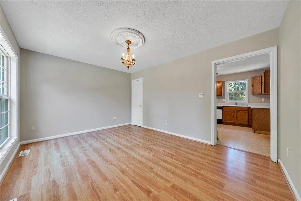 2703 Fairland RD NW - Photo 4
