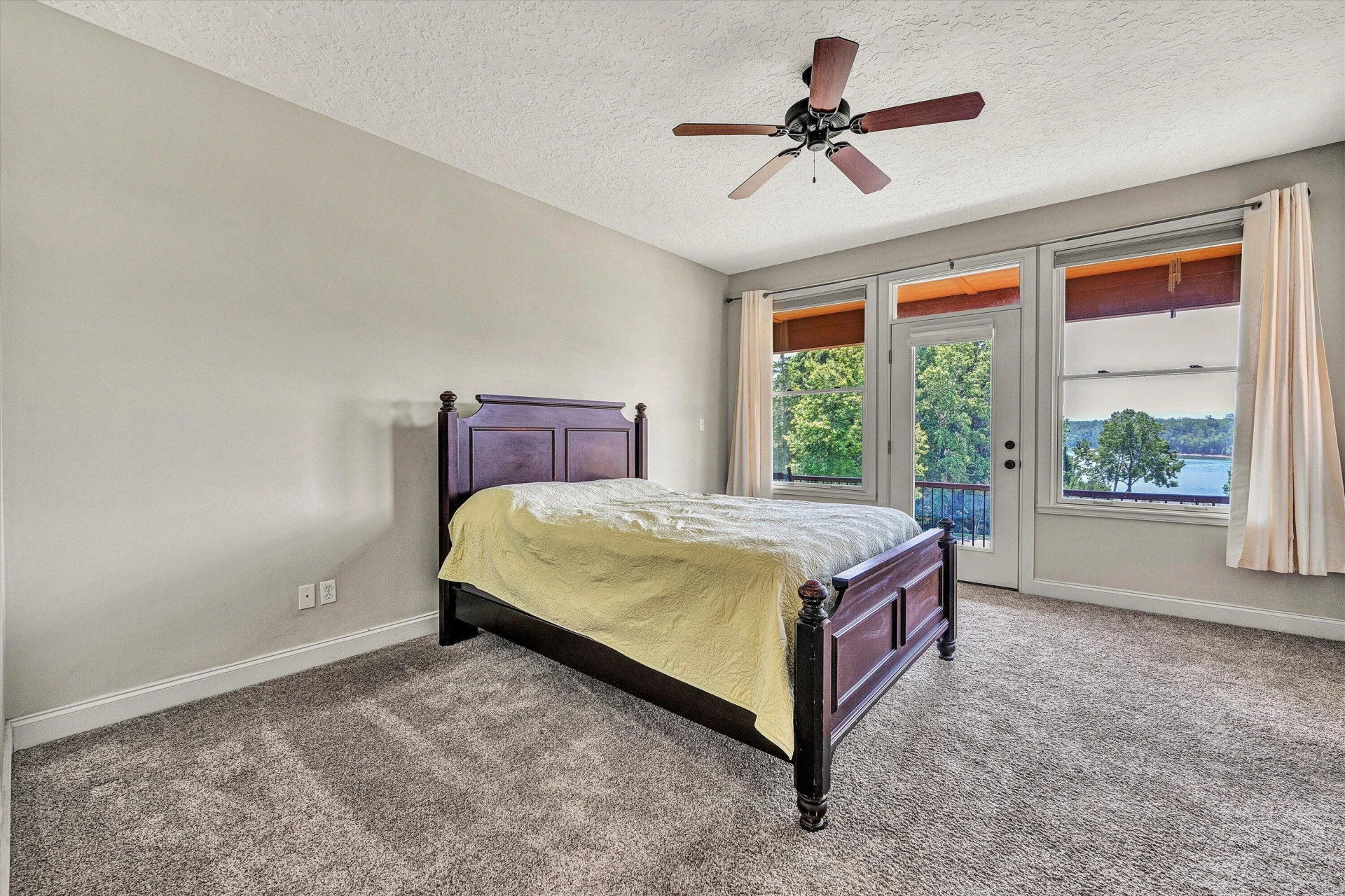 209 Park Shores CIR - Photo 17