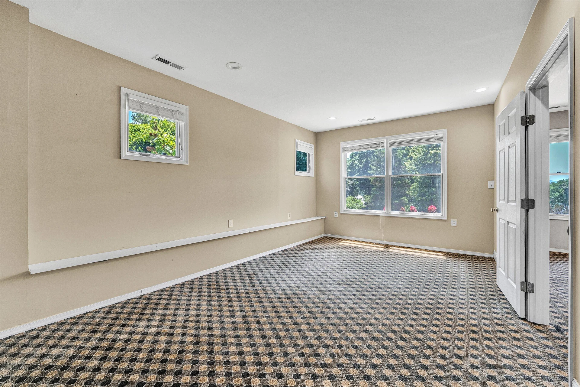 209 Park Shores CIR - Photo 37