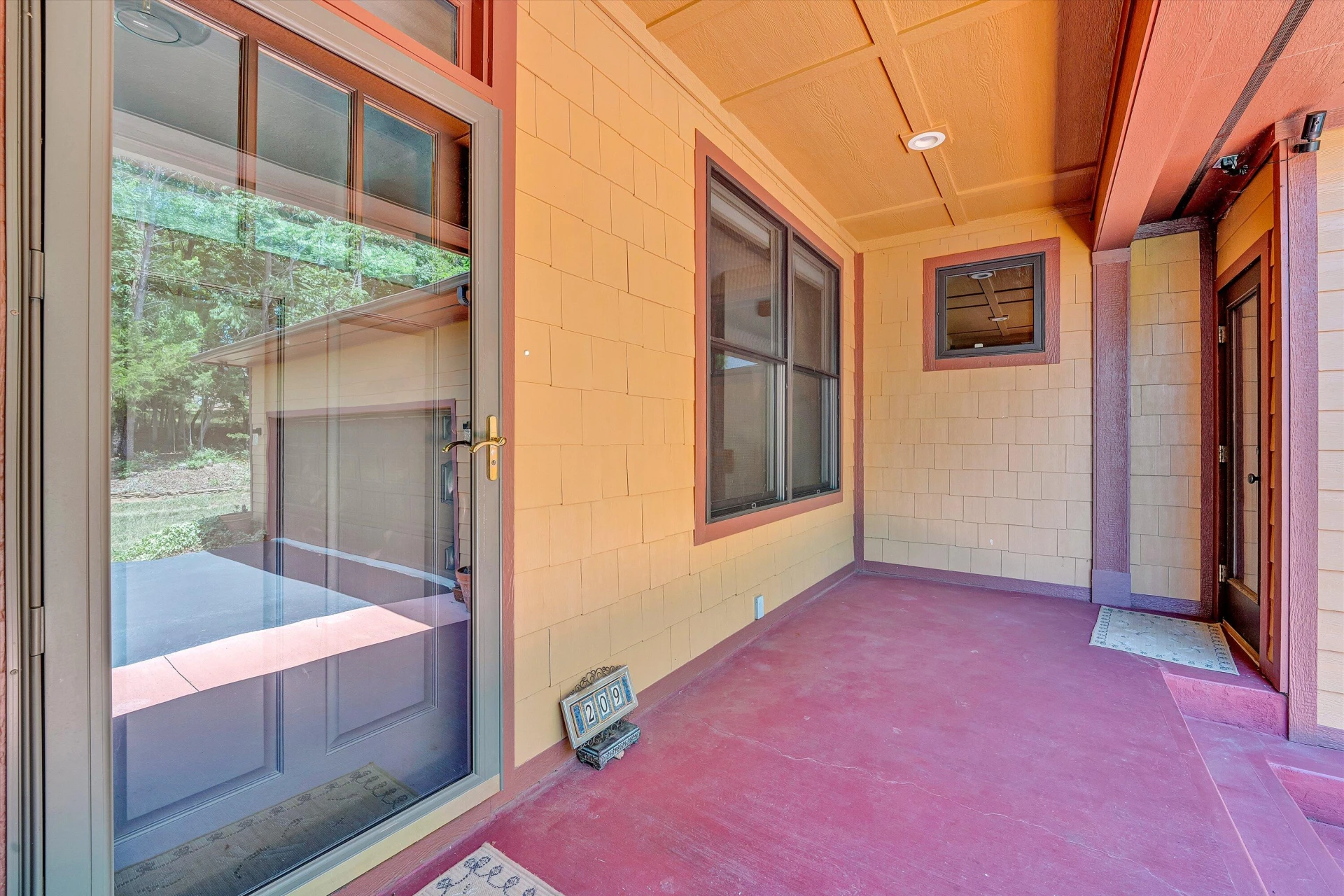 209 Park Shores CIR - Photo 5