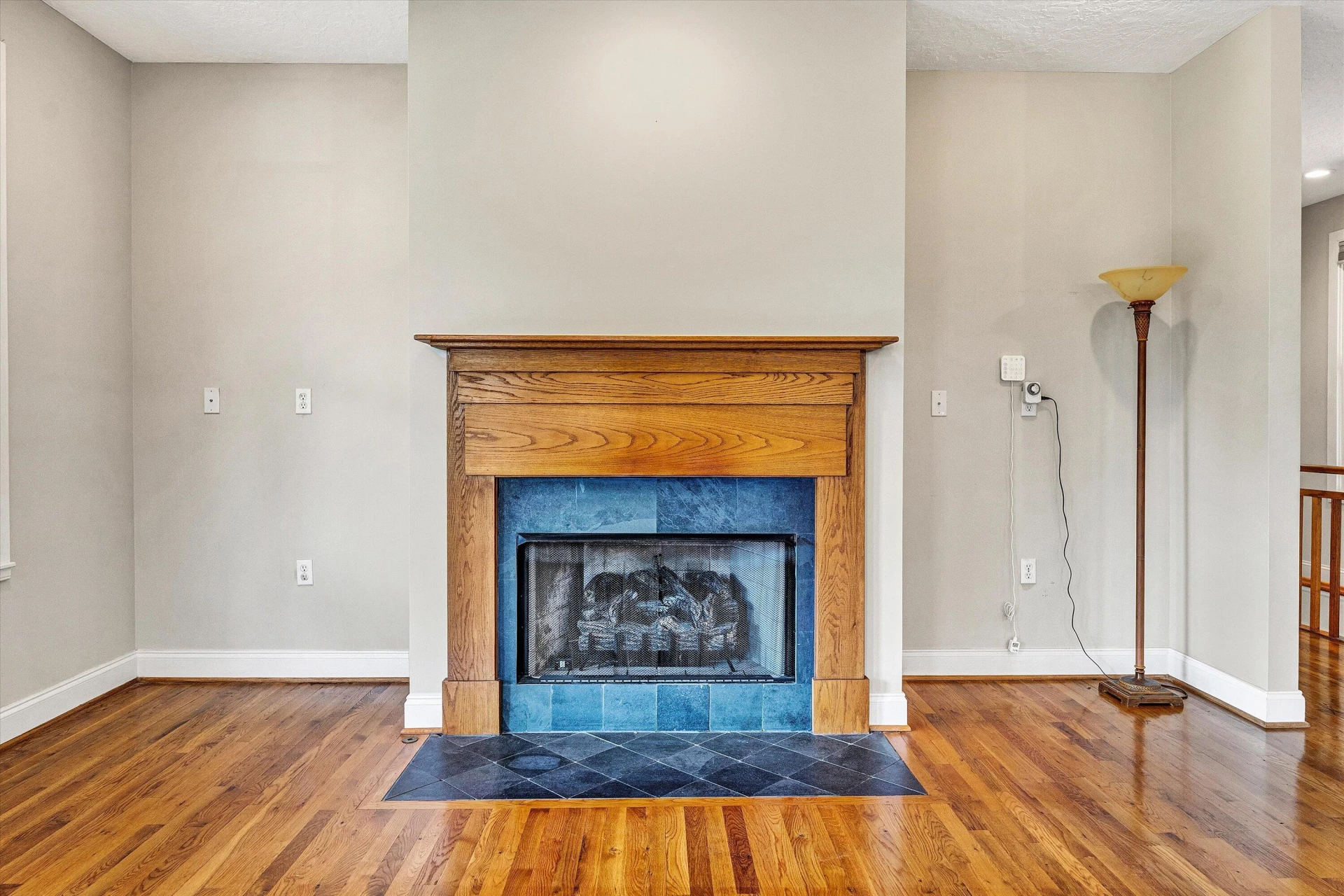 209 Park Shores CIR - Photo 8