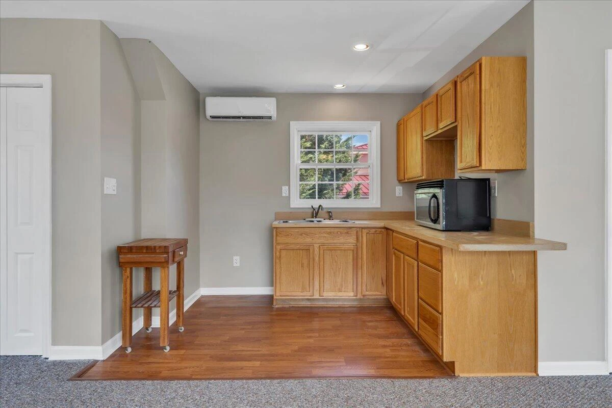 1157 Lakeland Pines DR - Photo 54