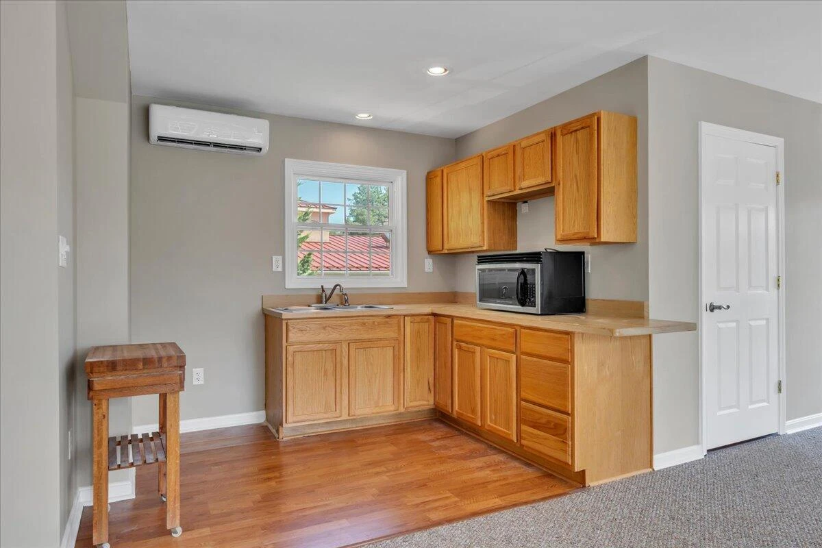 1157 Lakeland Pines DR - Photo 56