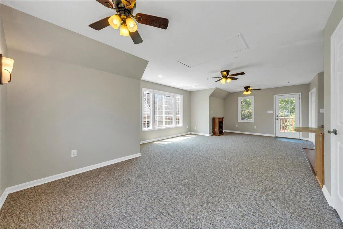 1157 Lakeland Pines DR - Photo 60