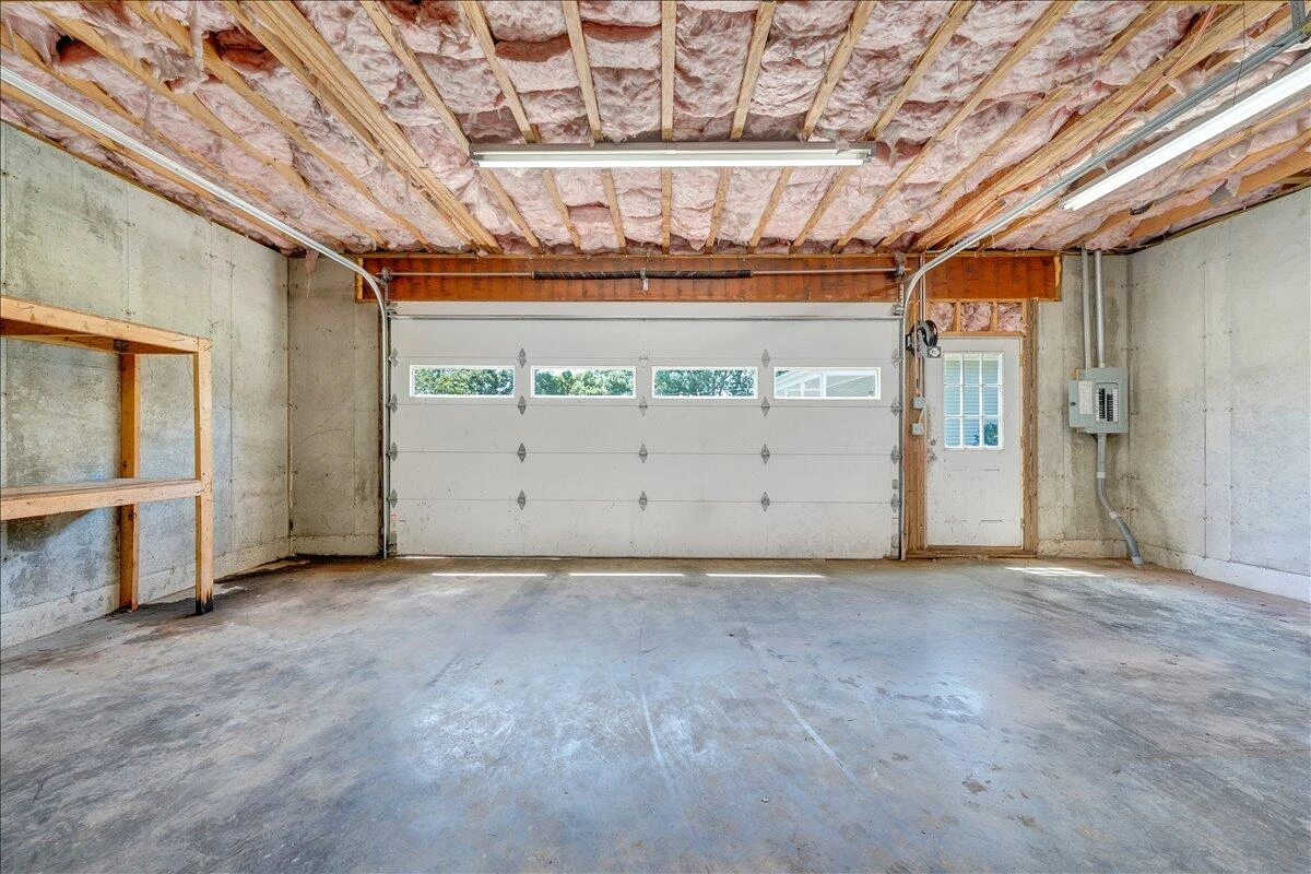 1157 Lakeland Pines DR - Photo 68