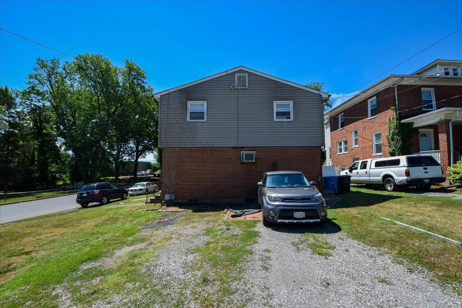 2020, 2022 Courtland RD NE - Photo 12