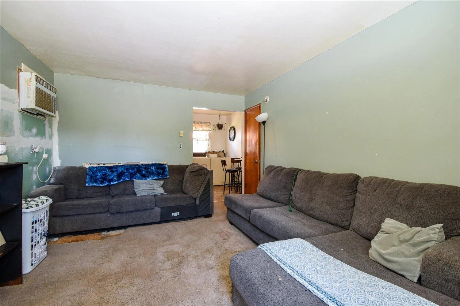 2020, 2022 Courtland RD NE - Photo 3