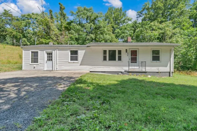 808 John Arthur RD, Boones Mill, VA, 24065